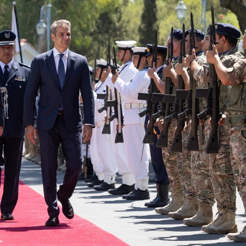 Επικοινωνία Κυριάκου Μητσοτάκη - Νίκου Χριστοδουλίδη: Έντονη αποδοκιμασία για τις επιθέσεις Τουρκοκύπριων εναντίον μελών του ΟΗΕ στην Κύπρο.