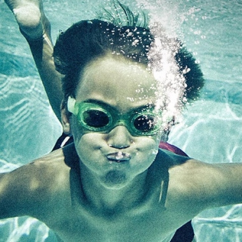 Groovy Waters - Girl, You'll Be a Woman Soon: Το τραγούδι της ημέρας, Κυριακή 20 Αυγούστου 2023, από τον Athens Voice 102.5