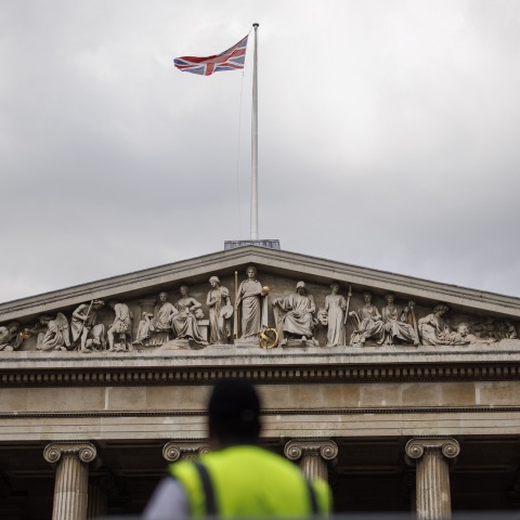 Λονδίνο: Η Μητροπολιτική Αστυνομία ανέκρινε έναν άνδρα για την κλοπή αντικειμένων από τις συλλογές του Βρετανικού Μουσείου.