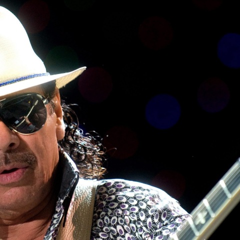 Κυκλοφόρησε το πρώτο τρέιλερ του ντοκιμαντέρ «Carlos», για τη ζωή του Κάρλος Σαντάνα - Με σπάνιο αρχειακό υλικό και ντοκουμέντα από τη μουσική διαδρομή του.