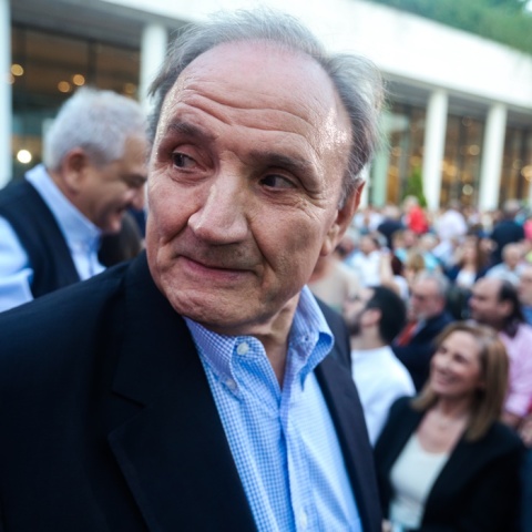 Στέφανος Τζουμάκας