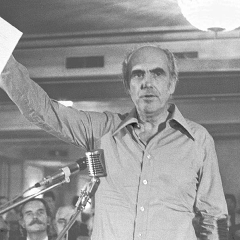 49 χρόνια από την ίδρυση του ΠΑΣΟΚ: Οι τρεις περίοδοι στη διακυβέρνηση της Ελλάδας και το στοίχημα για το μέλλον.