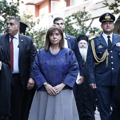 Κατερίνα Σακελλαροπούλου: Επίτιμοι δημότες του Δήμου Πύργου ανακηρύχθηκαν η Πρόεδρος της Δημοκρατίας και ο Οικουμενικός Πατριάρχης Βαρθολομαίος.