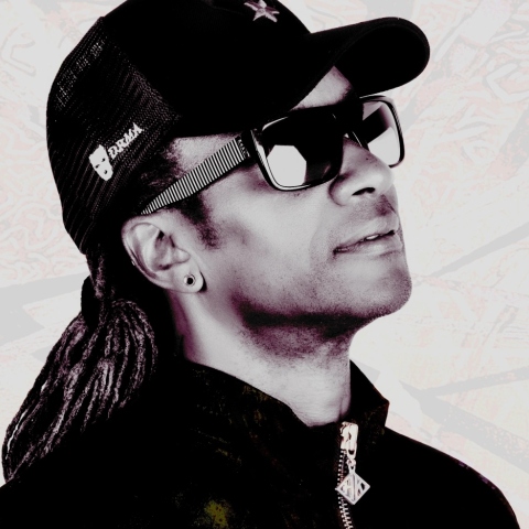 Infinite Drama Athens by Maxim: H The Blender Gallery παρουσιάζει την πρώτη ατομική έκθεση του frontman των The Prodigy στην Αθήνα, από τις 16 Σεπτεμβρίου έως τις 4 Νοεμβρίου