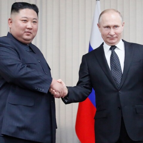 Ο Κιμ Γιονγκ Ουν και ο Βλαντιμίρ Πούτιν