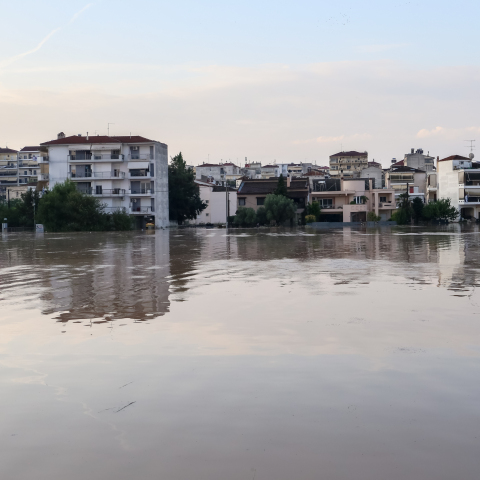 Ξεκίνησαν οι πληρωμές πρώτης αρωγής στους πληγέντες από τις πλημμύρες στη Θεσσαλία