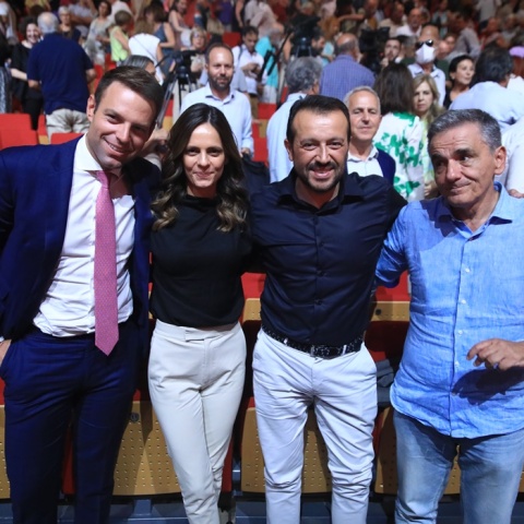 Οι τέσσερις από τους πέντε υποψηφίους προέδρους του ΣΥΡΙΖΑ Από αριστερά: Στέφανος Κασσελάκης, Έφη Αχτσιόγλου, Νίκος Παππάς, Ευκλείδης Τσακαλώτος