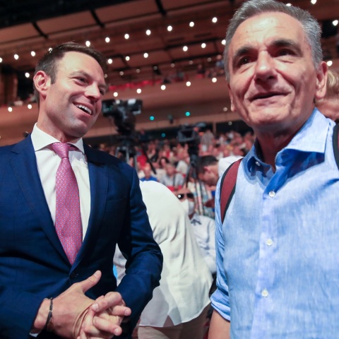 ΣΥΡΙΖΑ - Ο ΕυκλείδηςΤσακαλώτος τοποθετήθηκε για το σποτ του Στέφανου Κασσελάκη από τη Μακρόνησο: «Μεγάλο λάθος» - Ζήτησε συγγνώμη εκ μέρους του κόμματος.