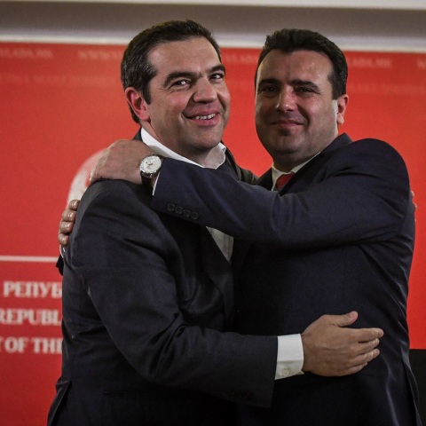 Ζόραν Ζάεφ: Ο Αλέξης Τσίπρας είναι αδελφός μου - Οικοδομήσαμε συνεργασία μεταξύ Ελλάδας και Βόρειας Μακεδονίας - Πέντε χρόνια από τη Συμφωνία των Πρεσπών.