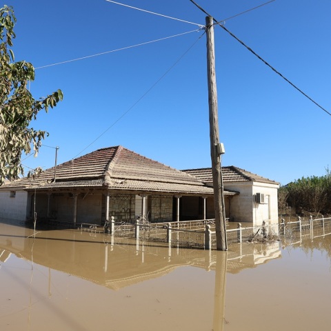 Ελληνική Ένωση Τραπεζών προς το συναλλακτικό κοινό: Προσοχή σε κακόβουλες επικοινωνίες με πρόφαση την παροχή αποζημίωσης από τα καταστροφικά φυσικά φαινόμενα.