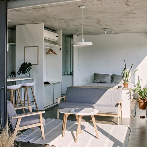 Ξενοδοχειακό Επιμελητήριο Ελλάδας: Η εξαγγελθείσα από την κυβέρνηση ρύθμιση για τις βραχυχρόνιες μισθώσεις είναι ένα πρώτο θετικό βήμα.