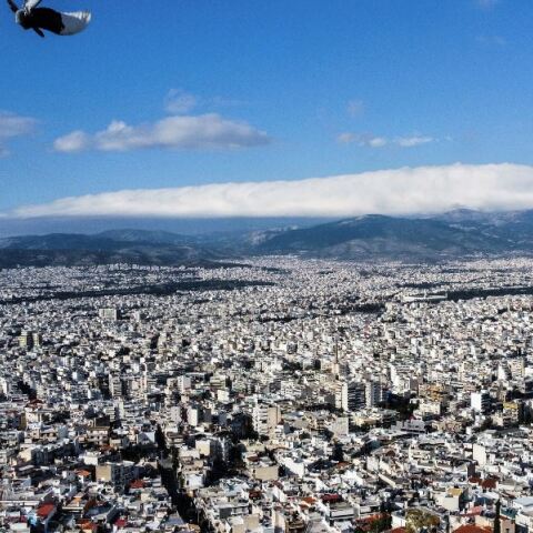 Καιρός αύριο: Γενικά αίθριος με λίγες μόνο νεφώσεις την Τετάρτη