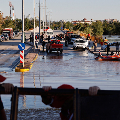 Λάρισα. Πλημμυρισμένη η συνοικία Γιαννούλη 