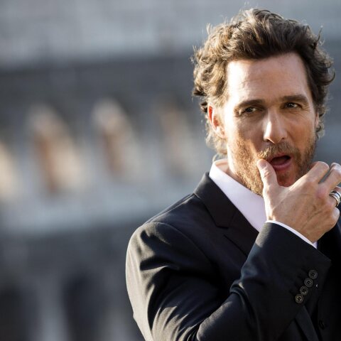 Ο Μάθιου ΜακΚόναχι