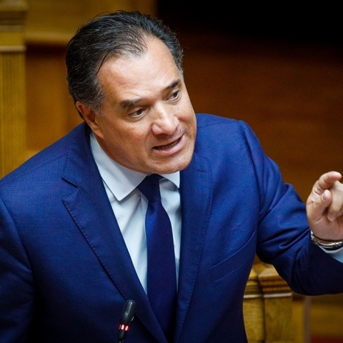 Ο υπουργός Εργασίας, Άδωνις Γεωργιάδης, κατά τη διάρκεια της συζήτησης στη Βουλή για το εργασιακό νομοσχέδιο