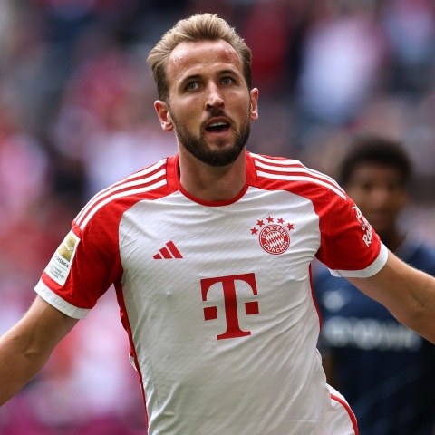 Μπουντεσλίγκα: Εντυπωσιακή η Μπάγερν Μονάχου - Ρεκόρ ο Χάρι Κέιν στο 7-0 επί της Μπόχουμ για την 5η αγωνιστική του γερμανικού πρωταθλήματος.