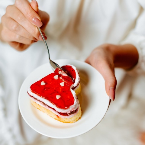 Ποιοι γιορτάζουν σήμερα 24 Σεπτεμβρίου; Το εορτολόγιο της Athens Voice σου τους θυμίζει. Μην ξεχάσεις να τους δώσεις τις καλύτερες ευχές σου!