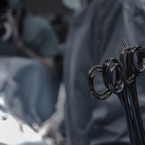 ΗΠΑ: Δεύτερη μεταμόσχευση καρδιάς γενετικά τροποποιημένου χοίρου σε άνθρωπο - Σε βετεράνο του Πολεμικού Ναυτικού - Ο πρώτος ασθενής πέθανε μετά την επέμβαση.