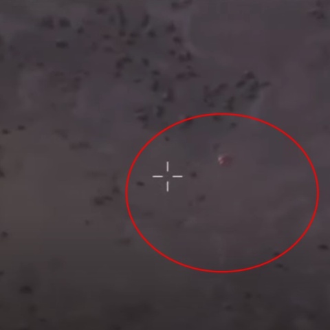 Με αλεξίπτωτο έφτασε στη Γη η κάψουλα με δείγμα από αστεροειδή