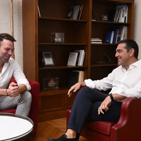 Ο γεννήτορας και ο ξενιστής