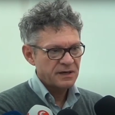 ΣΥΡΙΖΑ: Νέα αποχώρηση - Παραιτήθηκε ο Ευριπίδης Στεφάνου - Ο πρώην πρύτανης του Πανεπιστημίου Κρήτης κάνει λόγο για μηχανισμούς που οδηγούν το κόμμα σε κρίση. 