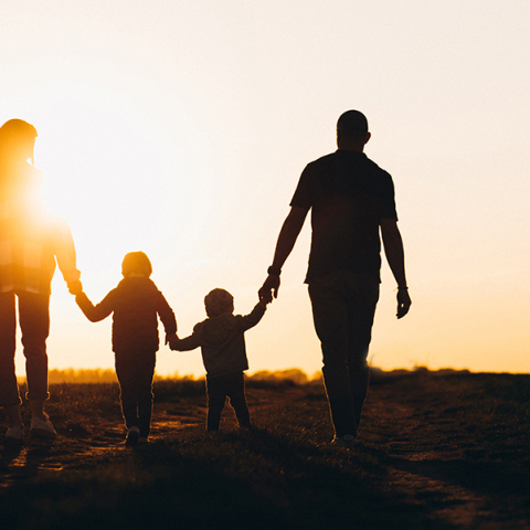 Δημογραφικό και δημιουργία οικογένειας: Η πρόκληση της επόμενης γενιάς