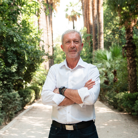 Νίκος Αβραμίδης: Ο αντιδήμαρχος Καθαριότητας Δήμου Αθηναίων, υποψήφιος δημοτικός σύμβουλος με τον συνδυασμό «Αθήνα Ψηλά», μιλάει στην Athens Voice