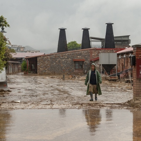 Λάσπες και νερά στον Πανεπιστήμιο Θεσσαλίας