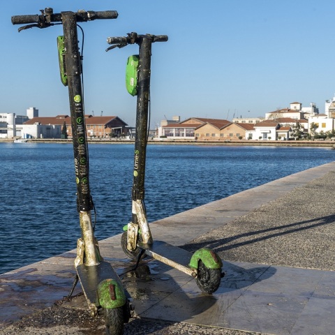 Θεσσαλονίκη: Υποθαλάσσιο πάρκινγκ ο βυθός του Θερμαϊκού - Ανασύθηκαν πατίνια, ποδήλατα και λάστιχα - Τι βρέθηκε σε δράση υποθαλάσσιου καθαρισμού.