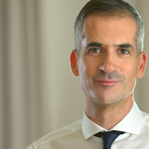 Κώστας Μπακογιάννης: Είναι βαριά η ευθύνη να υπηρετείς την Αθήνα - Οι 650.000 Αθηναίοι είναι τα «αφεντικά» και μαζί τους υπογράφω συμβόλαιο.