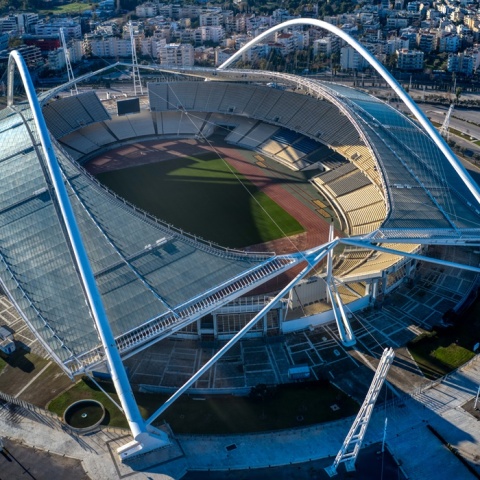 Το στέγαστρο Καλατράβα στο γήπεδο του ΟΑΚΑ