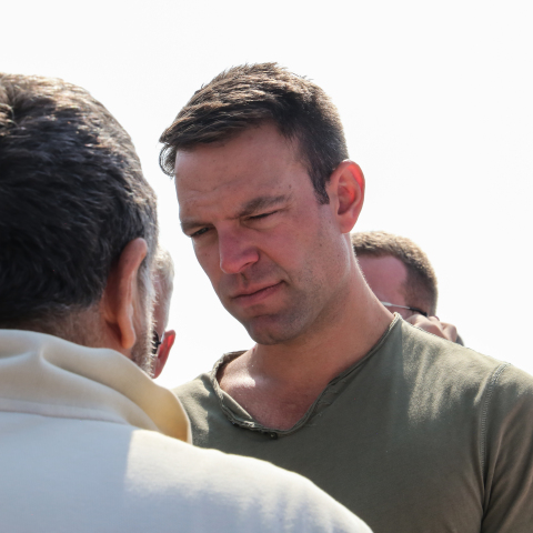 Στον Βόλο, δίπλα στους πλημμυροπαθείς, ο Στέφανος Κασσελάκης