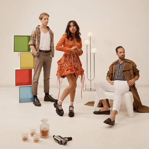 Telenova: Ένα συγκρότημα «κινηματογράφος για τα αυτιά σου»