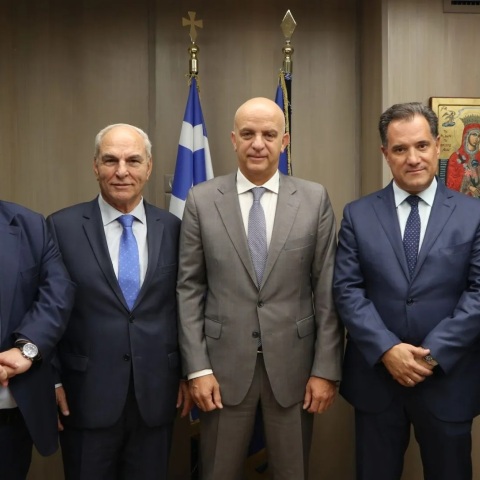 ΕΦΚΑ: Νέα διοίκηση - Επικεφαλής ο Αλέξανδρος Βαρβέρης - Το βιογραφικό του - Τη θέση του α΄ υποδιοικητή αναλαμβάνει ο Παναγιώτης Κοκκόρης.