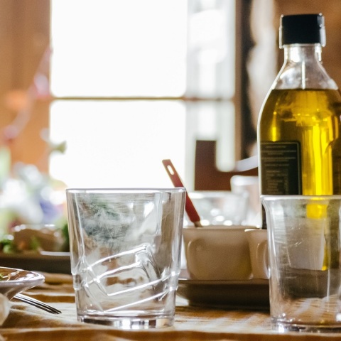 ΕΦΕΤ: Εντατικοί έλεγχοι για την προστασία του ελαιόλαδου - ανησυχία για την εμφάνιση περιπτώσεων νοθείας - Οι συστάσεις σε καταναλωτές και επιχειρήσεις.