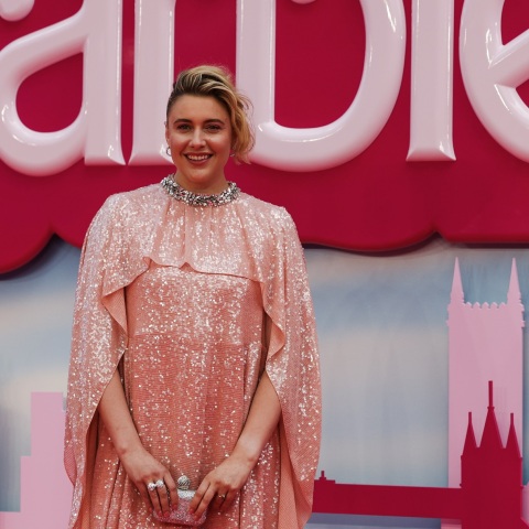 «Barbie»: Η Γκρέτα Γκέργουιγκ μιλά για την «απίστευτη επιτυχία» της ταινίας που ξεπέρασε το $1 δις σε εισπράξεις - Τα μελλοντικά σχέδιά της.  