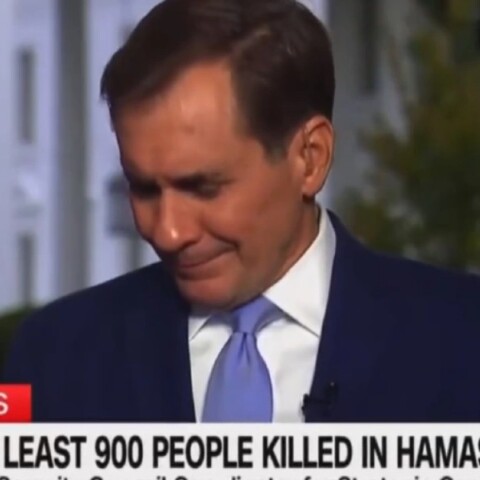 Ο Τζον Κίρμπι δυσκολεύτηκε πολύ να απαντήσει στην ερώτηση δημοσιογράφου του CNN 