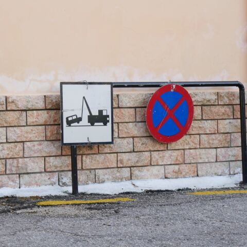 Παράνομο παρκάρισμα