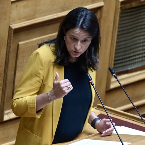 Η υπουργός Εσωτερικών, Νίκη Κεραμέως