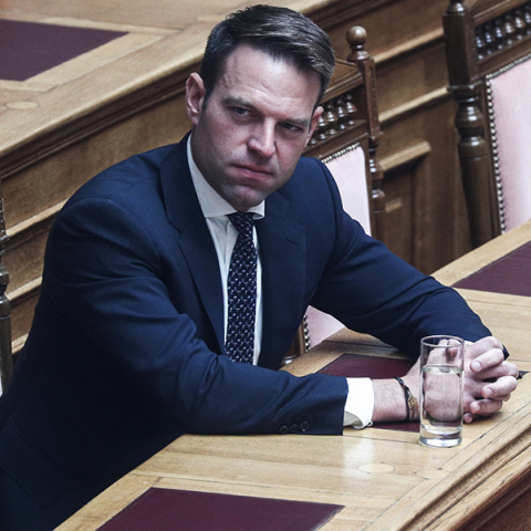 Ο Πρόεδρος του ΣΥΡΙΖΑ - Προοδευτική Συμμαχία Στέφανος Κασσελάκης στην Ολομέλεια της Βουλής