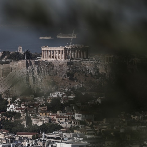 Καιρός: Αίθριος την Κυριακή 15 Οκτωβρίου - Πιθανότητα τοπικών βροχών - Αναλυτική πρόγνωση για όλη την Ελλάδα από το meteo και την ΕΜΥ.