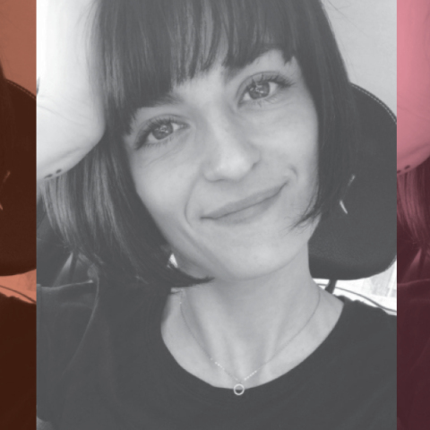 Η Ελένη Χελιώτη μιλάει για το πρώτο της βιβλίο «Σχεδόν πάντα, σχεδόν κάτι», που κυκλοφορεί από τις εκδόσεις της Athens Voice Books