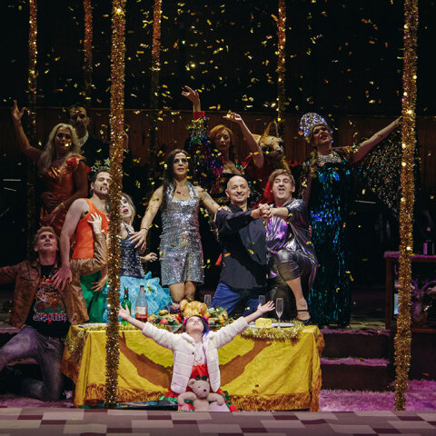 Παράσταση Στρέλλα