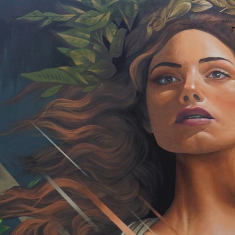 Ένα γκραφίτι για τη δύναμη των γυναικών στον Βύρωνα