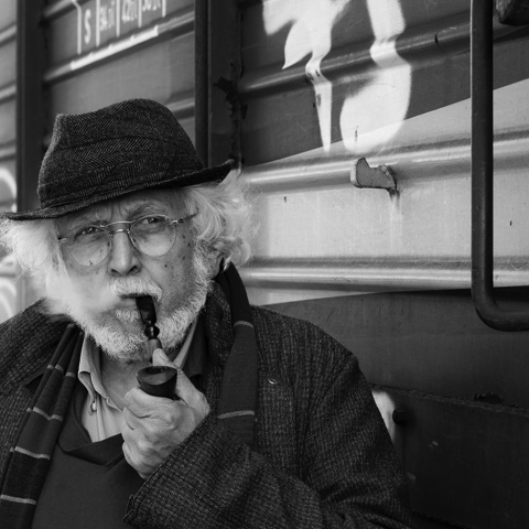 Γιώργος Γραμματικάκης, 1939-2023: Σέρφινγκ στα αστέρια