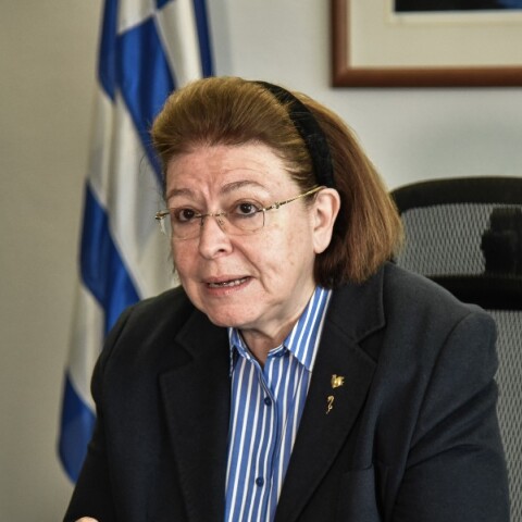 Λ. Μενδώνη για Βασιλίσσης Όλγας: «Πρέπει να μείνουμε σε αυτό το οποίο έχει σχεδιαστεί, γιατί είναι για το καλό της πόλης, για το καλό των Αθηναίων - και εάν πρέπει να λύσουμε ένα κυκλοφοριακό πρόβλημα, να το λύσουμε»