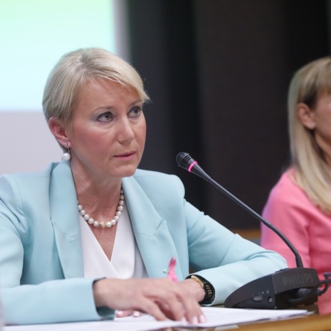 Νατάσα Παζαΐτη