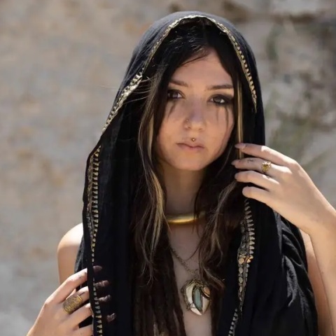 Σάνι Λουκ: Πώς βρήκε τον θάνατο στα χέρια της Χαμάς η 22χρονη γερμανοϊσραηλινή κοπέλα - Ο πρόεδρος του Ισραήλ επιβεβαίωσε ότι την αποκεφάλισαν.