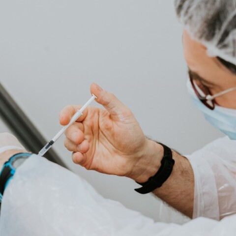 Από σήμερα ο αντιγριπικός εμβολιασμός χωρίς συνταγή στα φαρμακεία