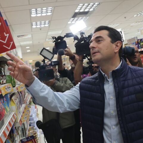 Σκρέκας: Μετά τα πρόστιμα στα σούπερ μάρκετ, κι άλλοι έλεγχοι - «Να διορθώσουν άμεσα τις τιμές στο ράφι οι εταιρείες στις οποίες επιβλήθηκαν τα πρόστιμα»